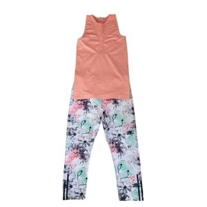 Mondetta Floral Crop Leggins & Climawear Tank Top